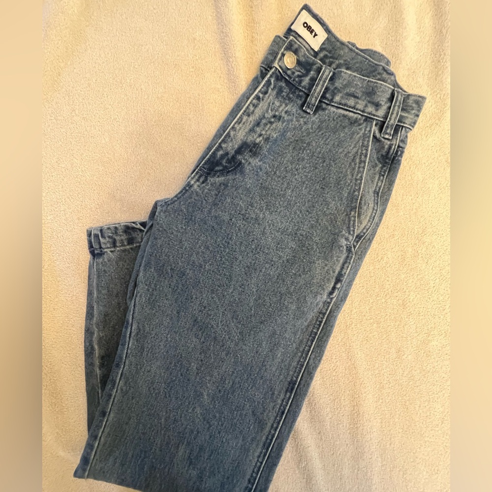 Great condition OBEY women’s jeans